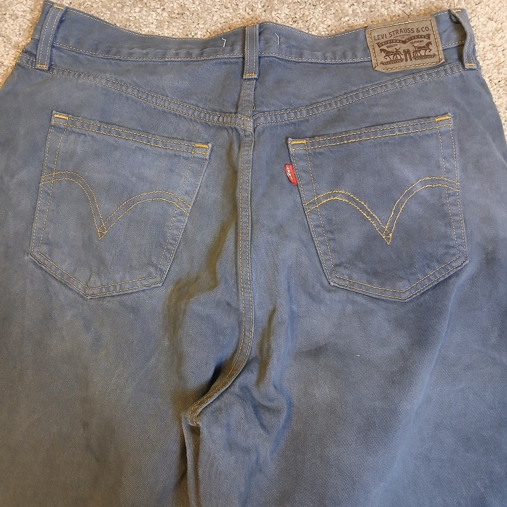 Levis High Waisted Straight Leg Jeans Blue Faded Wash Size 32 Vintage Style - Picture 9 of 13